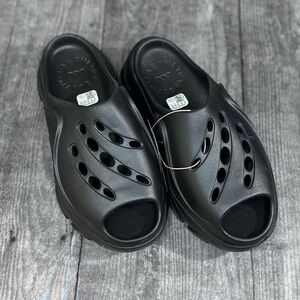 Adidas X Stella McCartney Clog Triple Black NWT [S5809]